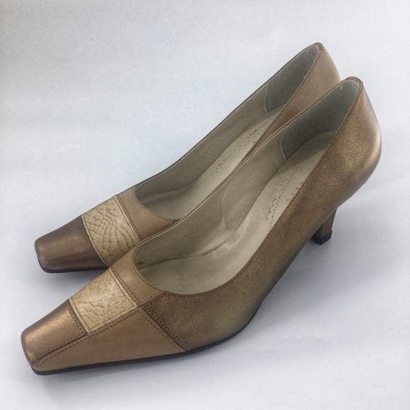 Divalest Brazilian Square Toe Gold Taupe Leather Career Pumps Heels Size 7 - Picture 5 of 11
